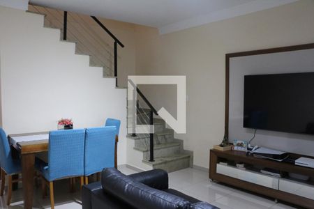 Casa à venda com 3 quartos, 120m² em Vila Fernandes, São Paulo