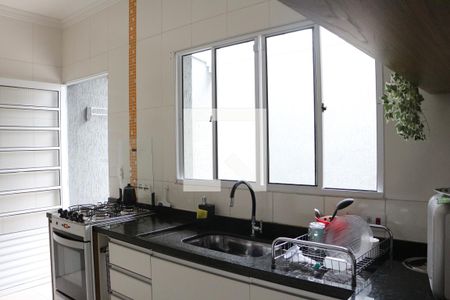 Casa à venda com 120m², 3 quartos e 2 vagasCozinha