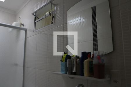 Casa à venda com 120m², 3 quartos e 2 vagasBanheiro