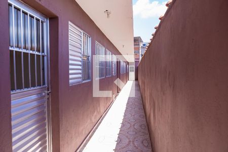 Casa para alugar com 34m², 1 quarto e sem vaga Casa para alugar com 34m², 1 quarto e sem vagaÁrea comum
