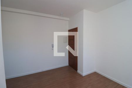 Sala de TV de apartamento para alugar com 2 quartos, 46m² em Vila Santa Isabel, São Paulo