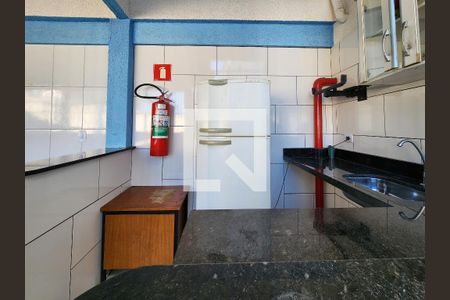 Apartamento para alugar com 44m², 2 quartos e 1 vaga Apartamento para alugar com 44m², 2 quartos e 1 vagaÁrea comum - Salão de festas