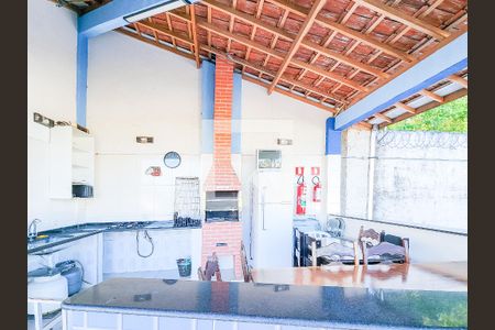 Apartamento para alugar com 44m², 2 quartos e 1 vaga Apartamento para alugar com 44m², 2 quartos e 1 vagaÁrea comum - Churrasqueira