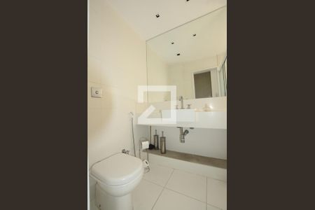 Apartamento à venda com 92m², 3 quartos e 2 vagasBanheiro Social