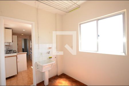 Apartamento à venda com 92m², 3 quartos e 2 vagasÁrea  de Serviço