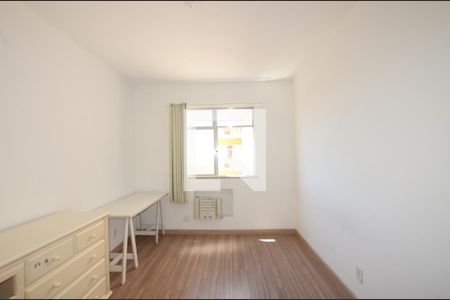 Apartamento à venda com 92m², 3 quartos e 2 vagasQuarto 2