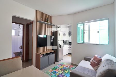 Sala de casa de condomínio à venda com 2 quartos, 80m² em Vila Príncipe de Gales, Santo André