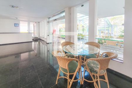 Apartamento para alugar com 100m², 3 quartos e 1 vaga Apartamento para alugar com 100m², 3 quartos e 1 vagaÁrea comum