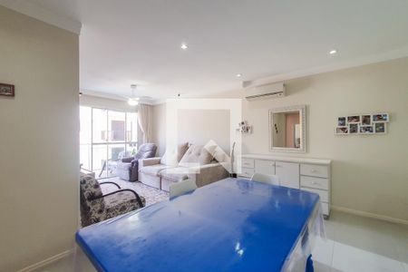 Apartamento para alugar com 100m², 3 quartos e 1 vaga Apartamento para alugar com 100m², 3 quartos e 1 vagaSala