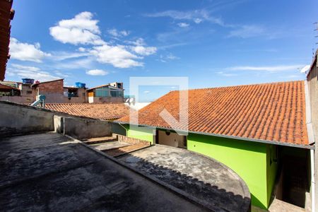 Casa à venda com 230m², 3 quartos e 3 vagas Casa à venda com 230m², 3 quartos e 3 vagasQuintal