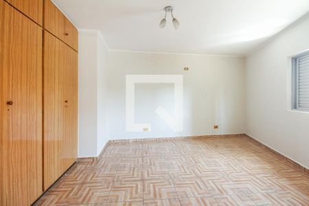 Casa à venda com 217m², 3 quartos e 2 vagasSuíte 