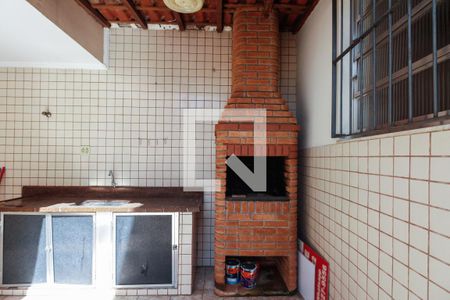 Casa à venda com 217m², 3 quartos e 2 vagasQuintal e Churrasqueira 