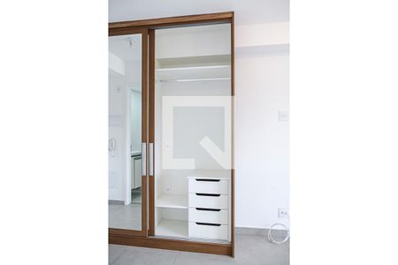 Studio à venda com 27m², 1 quarto e 1 vagaArmario