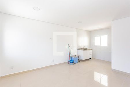 Apartamento para alugar com 45m², 2 quartos e sem vaga Apartamento para alugar com 45m², 2 quartos e sem vagaSala
