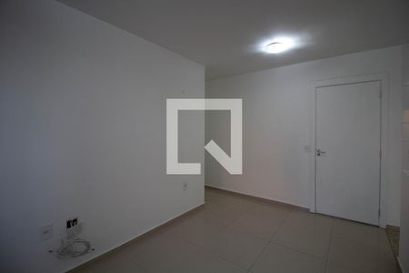 Sala de apartamento para alugar com 2 quartos, 47m² em Colônia (zona Leste), São Paulo