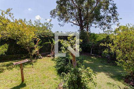 Casa à venda com 150m², 4 quartos e 5 vagas Casa à venda com 150m², 4 quartos e 5 vagasQuintal