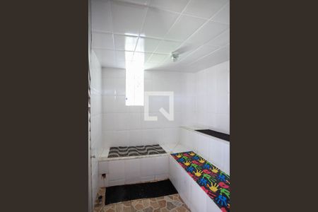 Casa à venda com 150m², 4 quartos e 5 vagas Casa à venda com 150m², 4 quartos e 5 vagasSauna