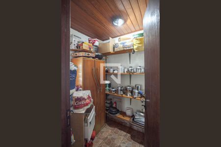 Casa à venda com 150m², 4 quartos e 5 vagas Casa à venda com 150m², 4 quartos e 5 vagasDespensa