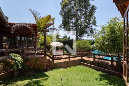 Casa à venda com 150m², 4 quartos e 5 vagas Casa à venda com 150m², 4 quartos e 5 vagasVista do quarto 2