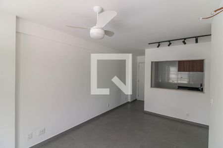 Sala de apartamento para alugar com 1 quarto, 54m² em Vargem Grande, Rio de Janeiro