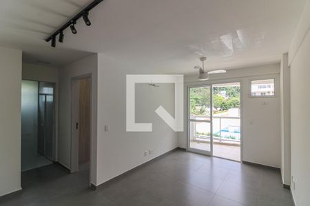 Sala de apartamento para alugar com 1 quarto, 54m² em Vargem Grande, Rio de Janeiro
