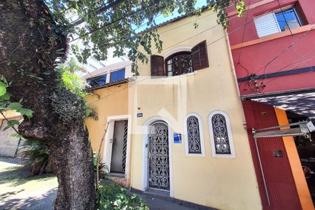 Casa à venda com 80m², 3 quartos e sem vagaFachada