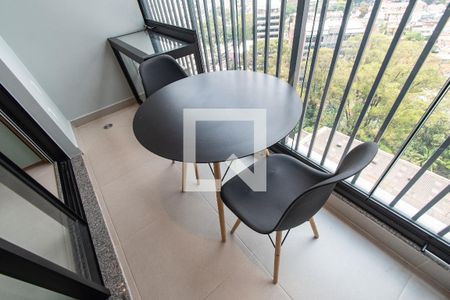 Studio para alugar com 22m², 1 quarto e sem vagaVaranda