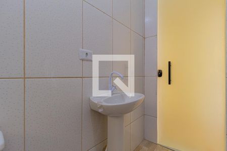 Banheiro de casa para alugar com 2 quartos, 40m² em Jaguaribe, Osasco