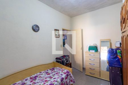 Casa à venda com 212m², 4 quartos e 4 vagasquarto 2 