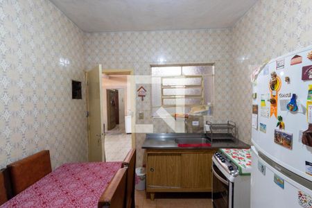 Casa à venda com 212m², 4 quartos e 4 vagasCozinha 2 