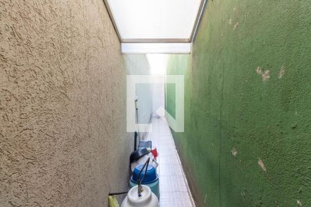 Casa à venda com 212m², 4 quartos e 4 vagasCorredor