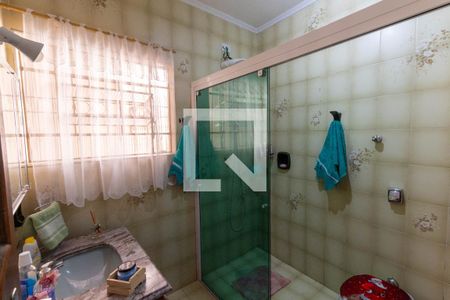 Casa à venda com 212m², 4 quartos e 4 vagasBanheiro 3