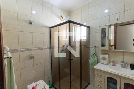 Casa à venda com 212m², 4 quartos e 4 vagasBanheiro 2