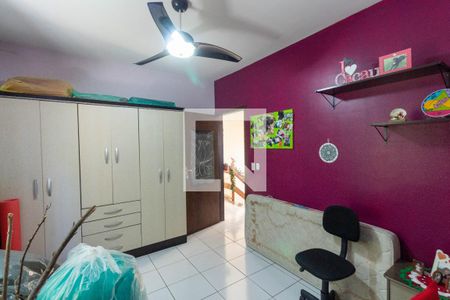 Casa à venda com 212m², 4 quartos e 4 vagasQuarto 2