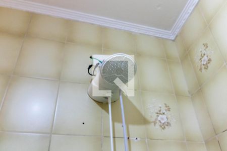 Casa à venda com 212m², 4 quartos e 4 vagasChuveiro