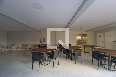 Apartamento à venda com 24m², 1 quarto e 1 vaga Apartamento à venda com 24m², 1 quarto e 1 vagaÁrea comum - Salão de festas