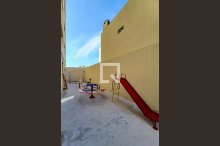 Apartamento à venda com 24m², 1 quarto e 1 vaga Apartamento à venda com 24m², 1 quarto e 1 vagaÁrea comum - Playground