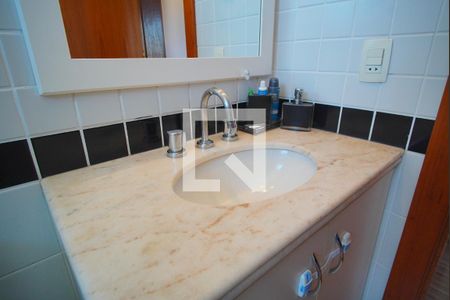 Apartamento à venda com 220m², 1 quarto e 3 vagasBanheiro