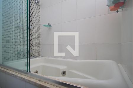 Apartamento à venda com 220m², 1 quarto e 3 vagasBanheiro suíte