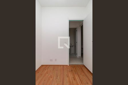 Quarto 1 de apartamento para alugar com 2 quartos, 32m² em Vila Socorro, São Paulo