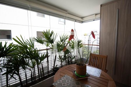 Apartamento à venda com 53m², 1 quarto e 2 vagas Apartamento à venda com 53m², 1 quarto e 2 vagasVaranda