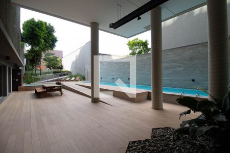 Apartamento à venda com 53m², 1 quarto e 2 vagas Apartamento à venda com 53m², 1 quarto e 2 vagasÁrea comum - Piscina