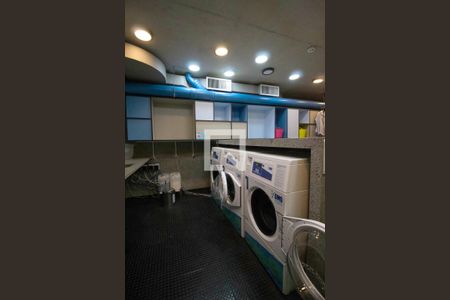 Apartamento à venda com 53m², 1 quarto e 2 vagas Apartamento à venda com 53m², 1 quarto e 2 vagasLavanderia