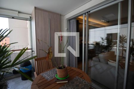 Apartamento à venda com 53m², 1 quarto e 2 vagas Apartamento à venda com 53m², 1 quarto e 2 vagasVaranda