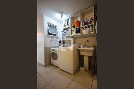 Casa de condomínio à venda com 130m², 2 quartos e 2 vagasÁrea de Serviço