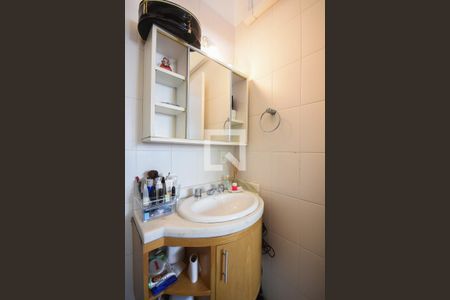 Casa de condomínio à venda com 130m², 2 quartos e 2 vagasBanheiro Suíte 1