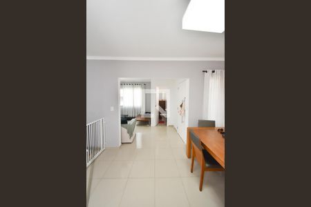 Casa à venda com 188m², 3 quartos e 4 vagas Casa à venda com 188m², 3 quartos e 4 vagasSala de Jantar