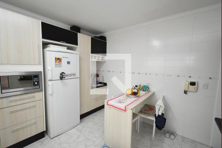 Casa à venda com 188m², 3 quartos e 4 vagas Casa à venda com 188m², 3 quartos e 4 vagasCozinha