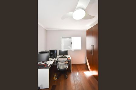 Casa à venda com 188m², 3 quartos e 4 vagas Casa à venda com 188m², 3 quartos e 4 vagasQuarto 1