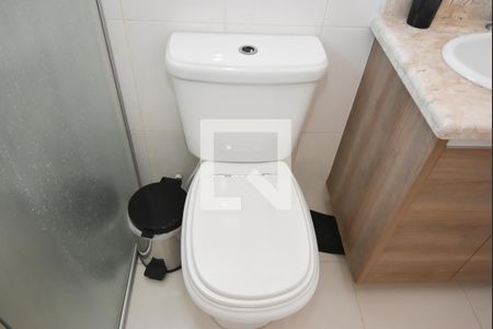 Casa à venda com 188m², 3 quartos e 4 vagas Casa à venda com 188m², 3 quartos e 4 vagasBanheiro da Suíte